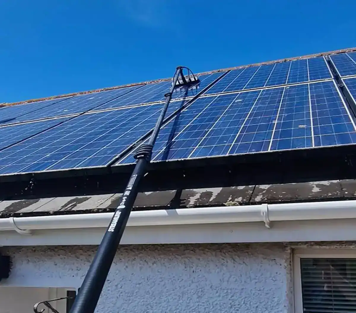 Solar panel pure water cleaning